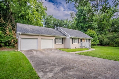 542 Hasty Dr, Lithia Springs, GA 30122 - photo 3