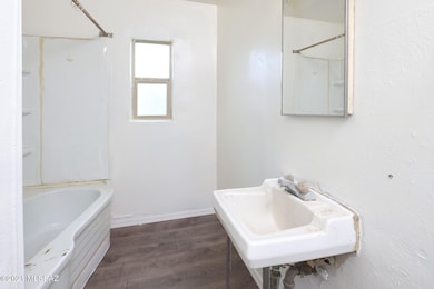 unlisted-address, Tucson, AZ 85705 - photo 5