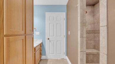 7ba8c70b-4b41-4785-a5c5-6999bec7906b