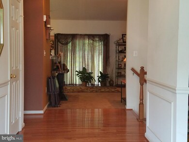 3040 Elsa Ave, Waldorf, MD 20603 - photo 3