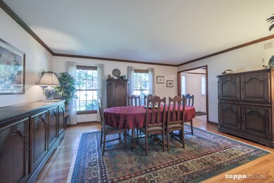 932 Hidden Lake Rd, Naperville, IL 60565 - photo 2