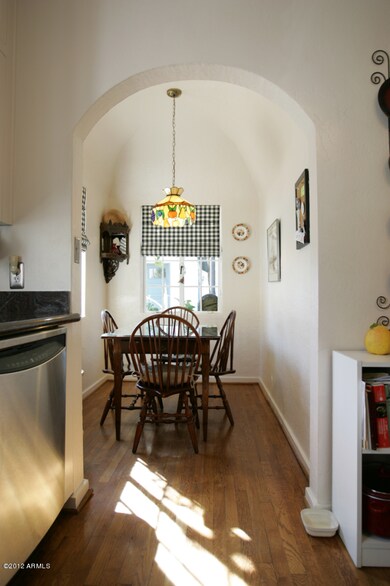 Breakfast Nook