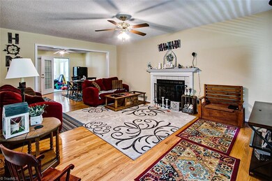 290 Hunt Master Trail, Asheboro, NC 27205 - photo 4