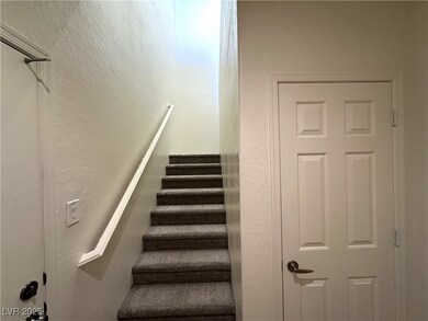 unlisted-address, Las Vegas, NV 89117 - photo 3