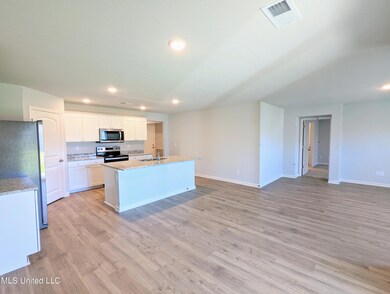 24 Pine St, Byhalia, MS 38611 - photo 7