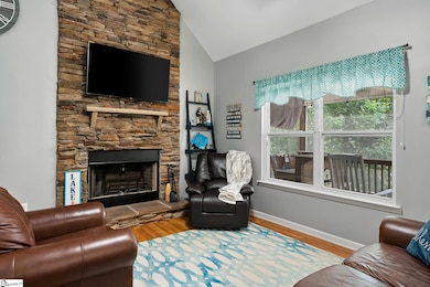 265 Capps Rd, Fair Play, SC 29643 - photo 3