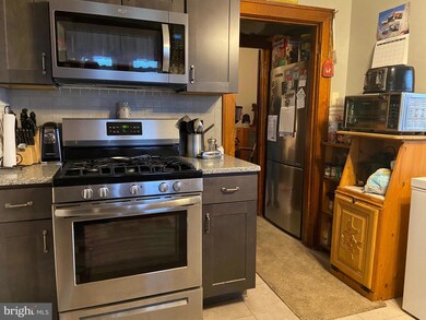 220 Lewis St, Tamaqua, PA 18252 - photo 6