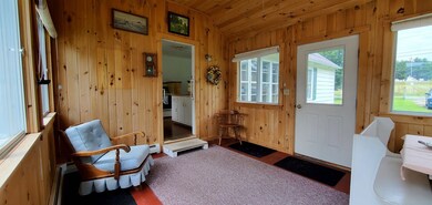 19 Union St, Saint Johnsbury, VT 05819 - photo 3