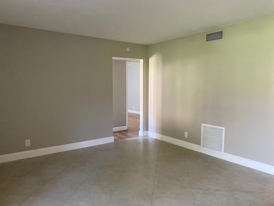 109 Lake Pine Cir unit C-1, Greenacres, FL 33463 - photo 3