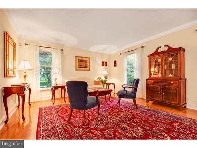 284 Winthrop Rd, Berwyn, PA 19312 - photo 4