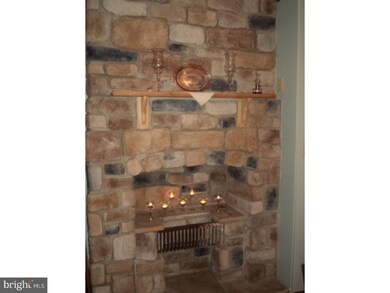 120 S Front St, Saint Clair, PA 17970 - photo 6