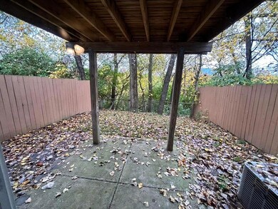 614 W 2nd Ave, Columbus, OH 43201 - photo 5