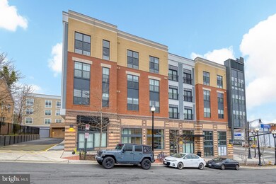 Trafalgar Flats unit 424, Arlington, VA 22204 - photo 3