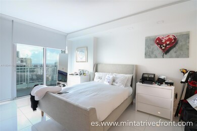 Mint at Riverfront unit 3003, Miami, FL 33130 - photo 5