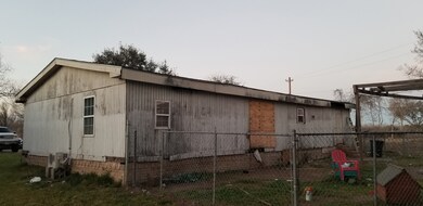 9 Sissy Ln, Bay City, TX 77414 - photo 2