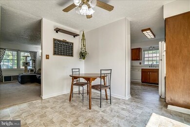 21462 S Essex Dr, Lexington Park, MD 20653 - photo 7