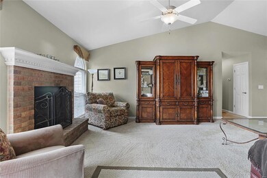 2304 Preswyck Ct, Maryville, IL 62062 - photo 5