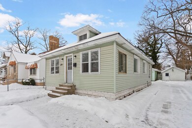 4-web-or-mls-2208-jefferson-st