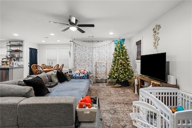 1312 Ingersoll Dr, Phenix City, AL 36867 - photo 3