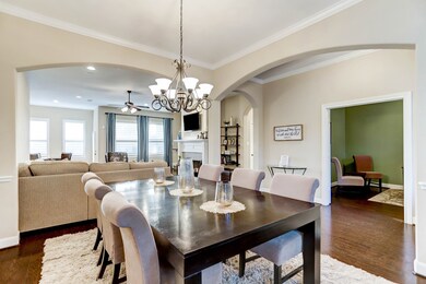 5115 W Jerad Dr, Houston, TX 77018 - photo 5