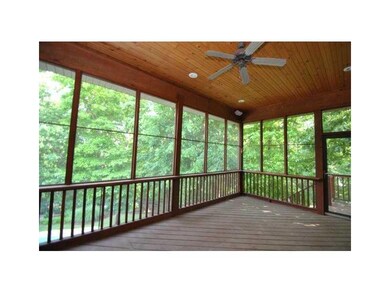 Patio/Deck. Screened patio
