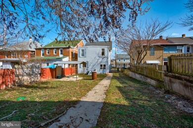 204 Park St, Waynesboro, PA 17268 - photo 4