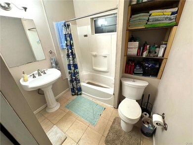 Full Bath 2nd floor