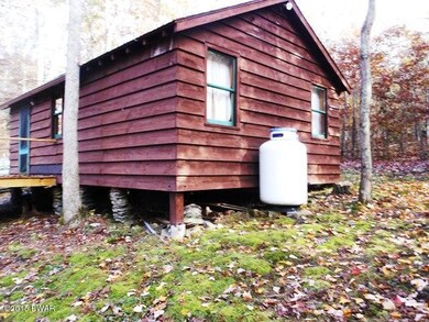 242 Pine Flats Rd, Dingmans Ferry, PA 18328 - photo 2