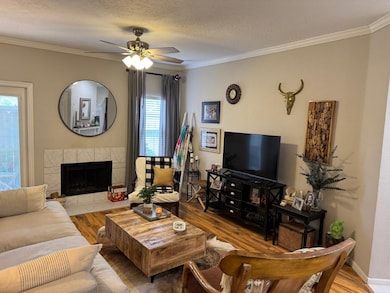 2011 Spenwick Dr unit 511, Houston, TX 77055 - photo 3