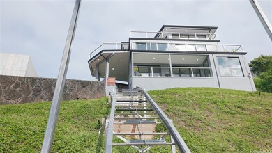 44-652 Kaneohe Bay Dr unit A, Kaneohe, HI 96744 - photo 4