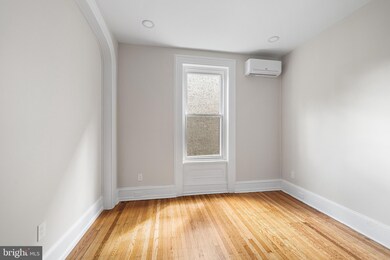 2309 Green St unit 2R, Philadelphia, PA 19130 - photo 4