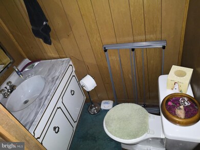 543 Herman Ave, Lemoyne, PA 17043 - photo 3