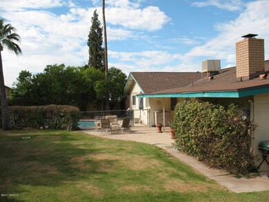 Large Play Area & Remodeled Diving Pool