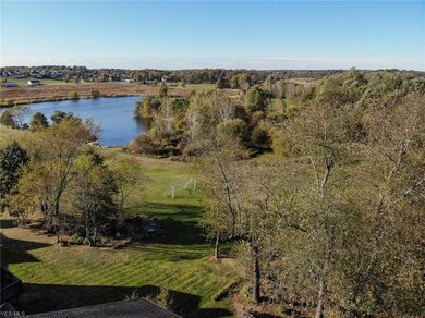 1181 Windward Ln, Kent, OH 44240 is a GORGEOUS 4 B