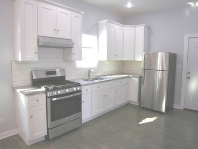 640 W 49th St unit 2RR, Chicago, IL 60609 - photo 3