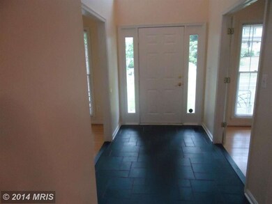 10407 Chesterwood Dr, Spotsylvania, VA 22553 - photo 4