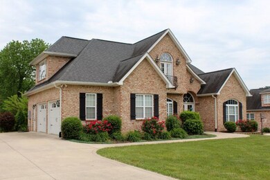 707 Cove View Cir, Cookeville, TN 38506 - photo 2