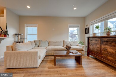 1309 Pedigree St, Frederick, MD 21702 - photo 3