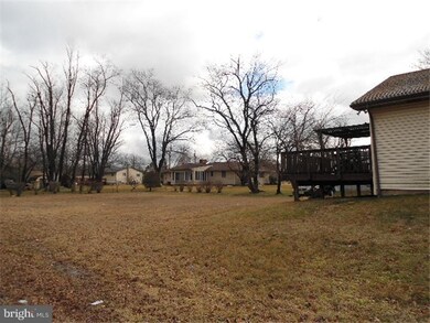 340 Cook Ave, Paulsboro, NJ 08066 - photo 2