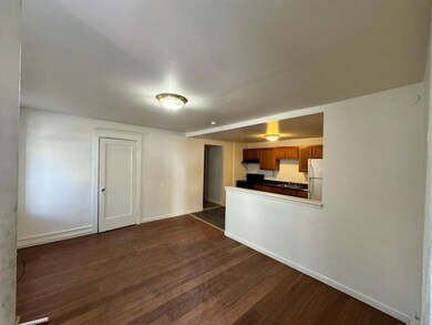 1102 W Walnut St, Allentown, PA 18102 - photo 3