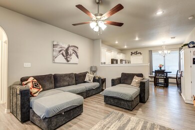 9801 Avenue R, Lubbock, TX 79423 - photo 5