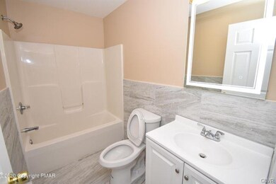 6434 Marvin Gardens, Tobyhanna, PA 18466 - photo 5