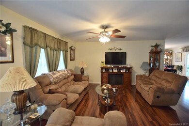 40 Serenity Ln, Leicester, NC 28748 - photo 5
