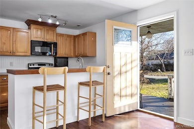 1018 Bradley Ln, Richmond, VA 23225 - photo 2