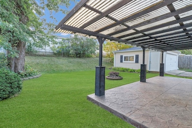 512 Tyler Dr, Carpentersville, IL 60110 - photo 6