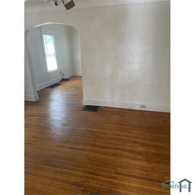 164 Corinth St, Toledo, OH 43609 - photo 4