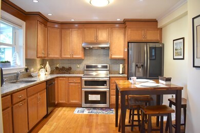 26 Grossman St, Quincy, MA 02169 - photo 5