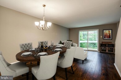 9710 Early Spring Way, Columbia, MD 21046 - photo 2