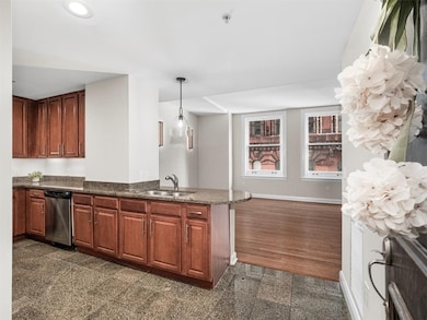 306 4th Ave unit 1501, Pittsburgh, PA 15222 - photo 7