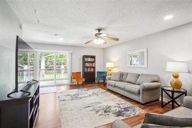 128 Kempsey Ct, Slidell, LA 70458 - photo 2